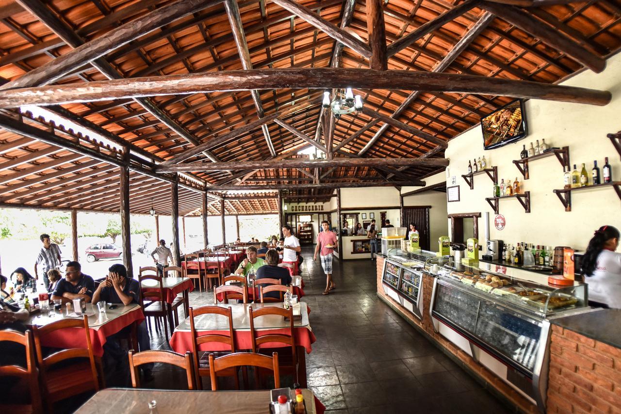 Hotel E Restaurante Sabor De Minas Салинас Экстерьер фото