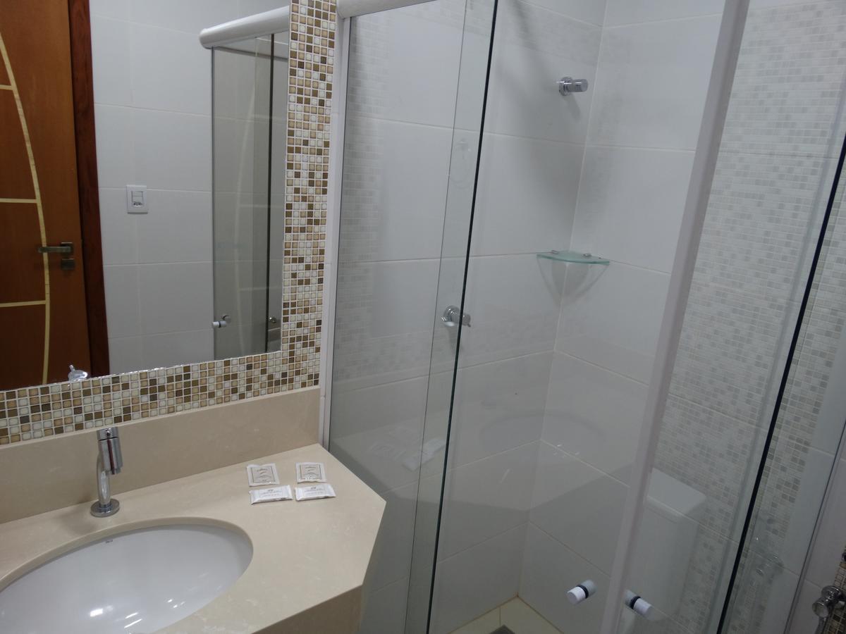 Hotel E Restaurante Sabor De Minas Салинас Номер фото