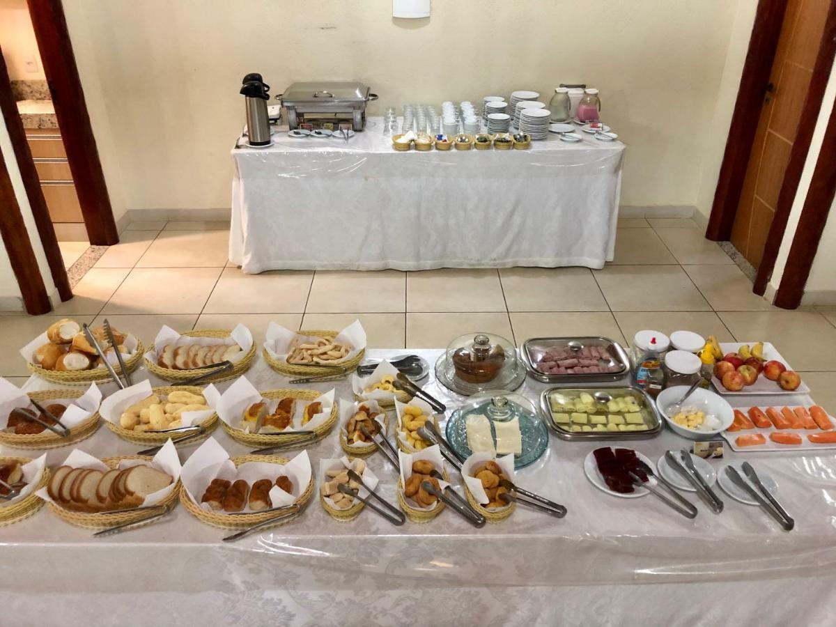 Hotel E Restaurante Sabor De Minas Салинас Экстерьер фото